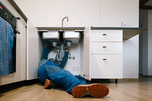 Professional Plumbing technician working in Browns Valley, CA